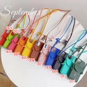 Lv Louis Vuitton iphone 18 pro max strap case premium wrist strap lv iphone 18 pro 17 16 15 for women designer phone cover