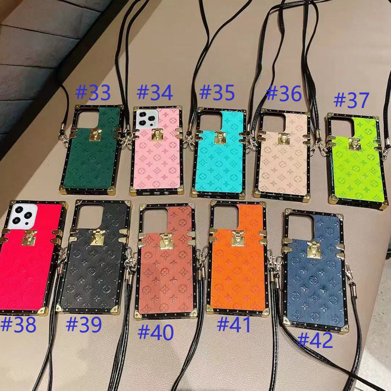 Lv Louis Vuitton iphone 18 pro max designer case canvas-look case - full print back view 4