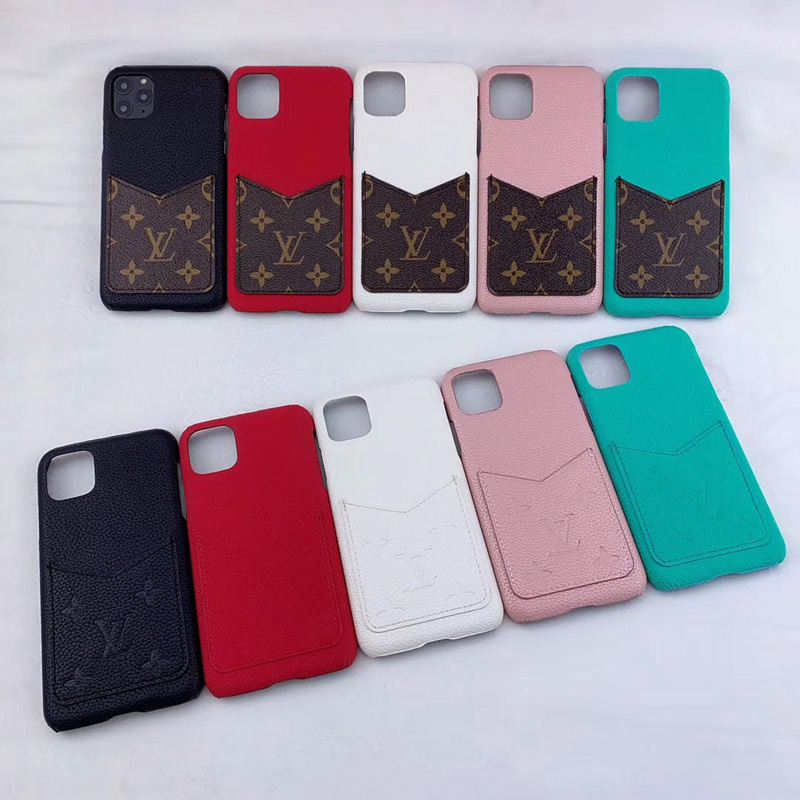 Lv Louis Vuitton iphone 18 pro max card holder case quilted leather case - card slot view 5