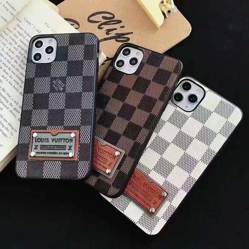 Lv Louis Vuitton iphone 18 pro max jacket case embossed case - full print back view 5
