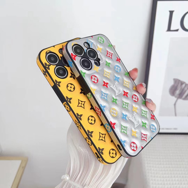 Lv Louis Vuitton iphone 18 pro max jacket case embossed case - full print back view 4