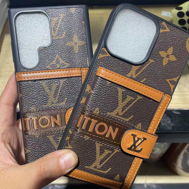 Lv Louis Vuitton iphone 18 pro max wallet case quilted leather case - card slot view 2
