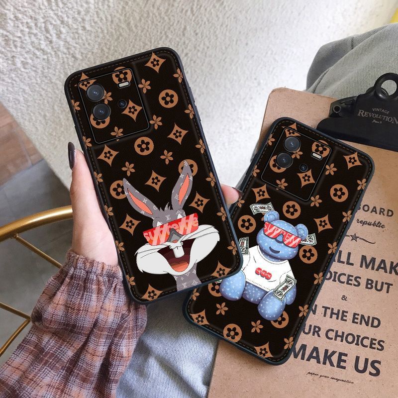 Lv Louis Vuitton iphone 18 pro max jacket case leather-touch case - full print back view 4