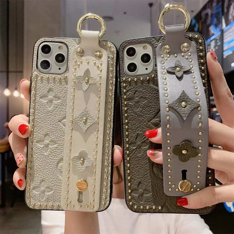 Lv Louis Vuitton iphone 18 pro max jacket case leather-touch case - ring grip with kickstand view 5
